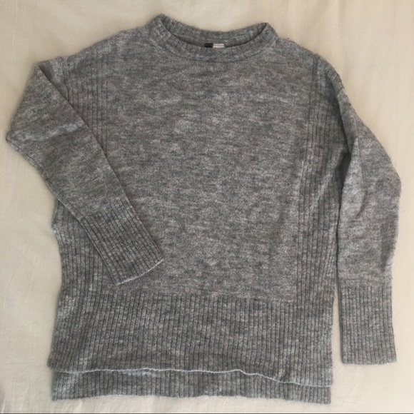 H&M Sweaters - H&M Gray Sweater